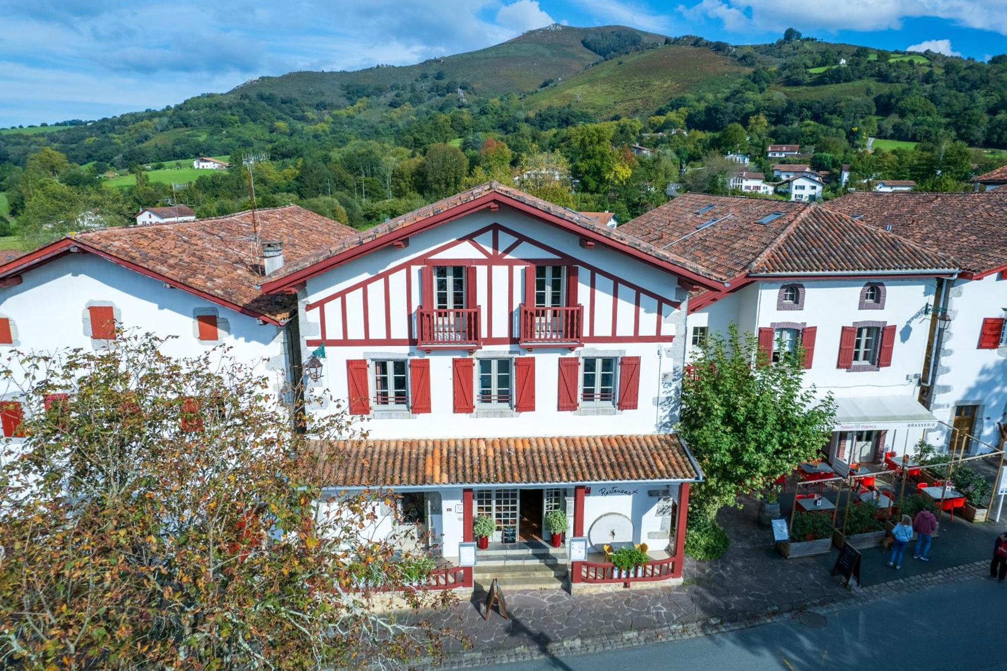 Hotel La Maison Oppoca Aïnhoa Esterno foto