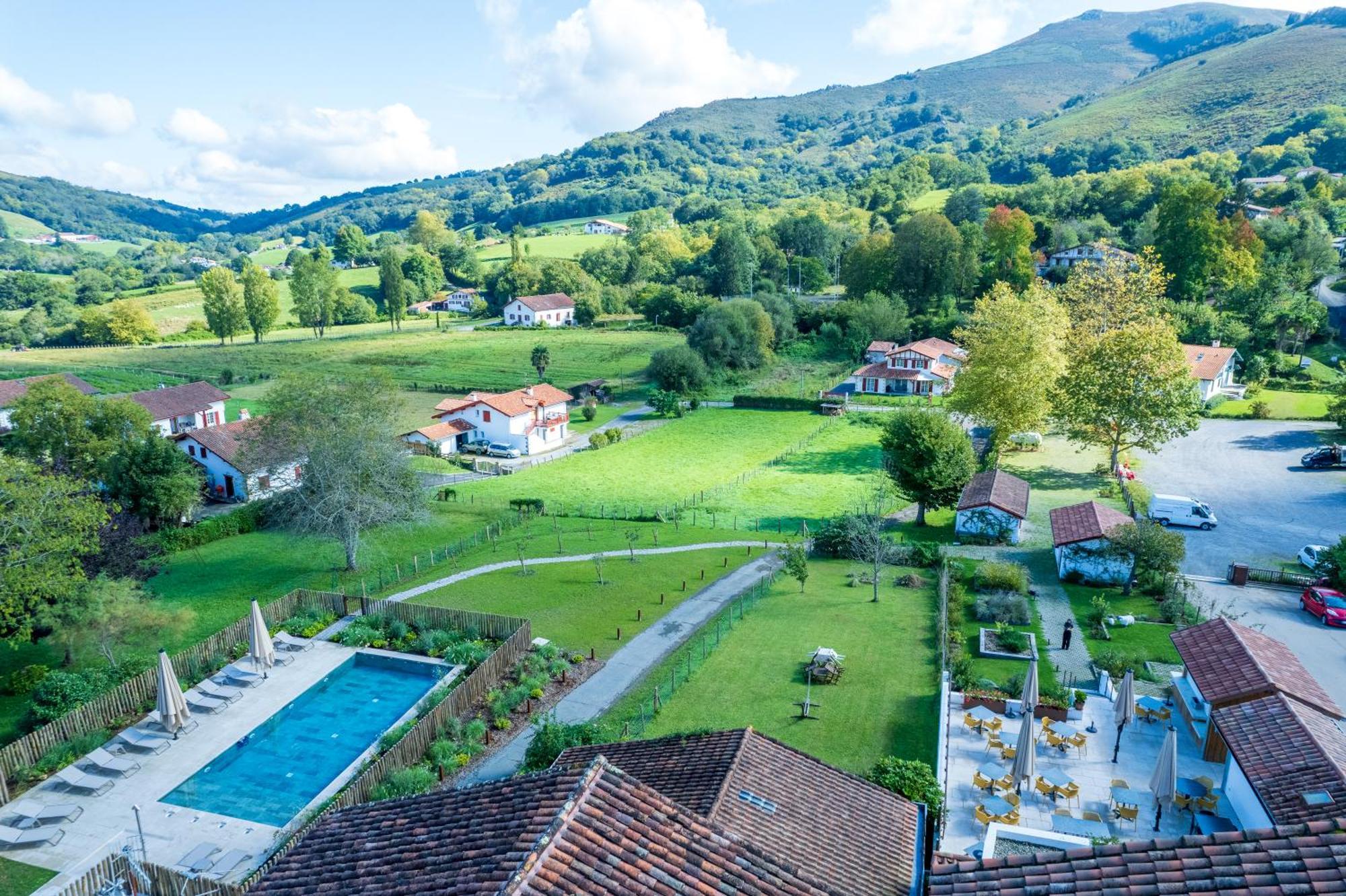 Hotel La Maison Oppoca Aïnhoa Esterno foto